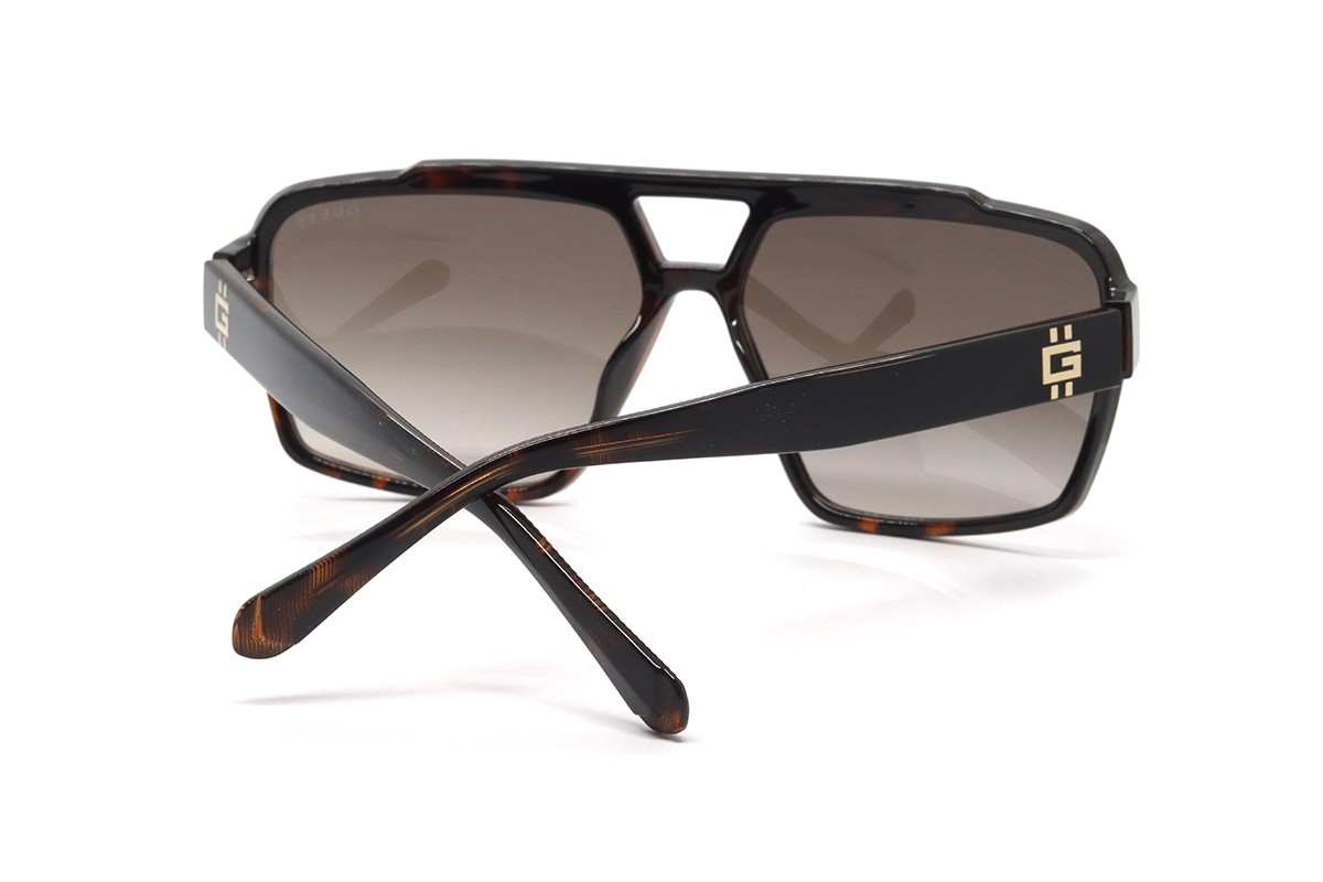 Солнцезащитные очки GUESS GU00223 52F 61 Фото №3 - linza.ua