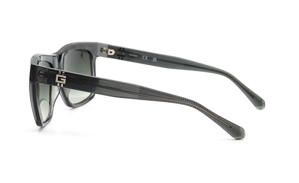 Солнцезащитные очки GUESS GU00222 20B 57 Фото №3 - linza.ua