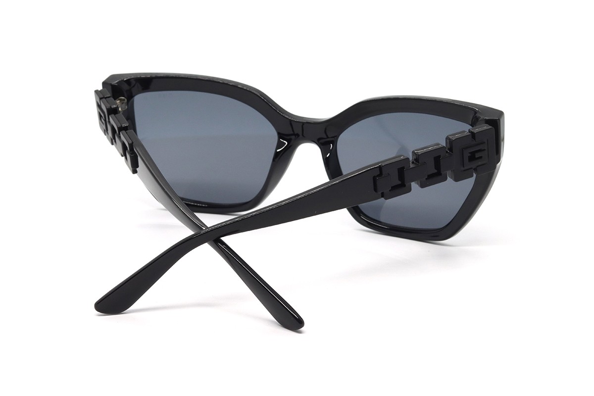 Солнцезащитные очки GUESS GU00264 01D 55 Фото №2 - linza.ua