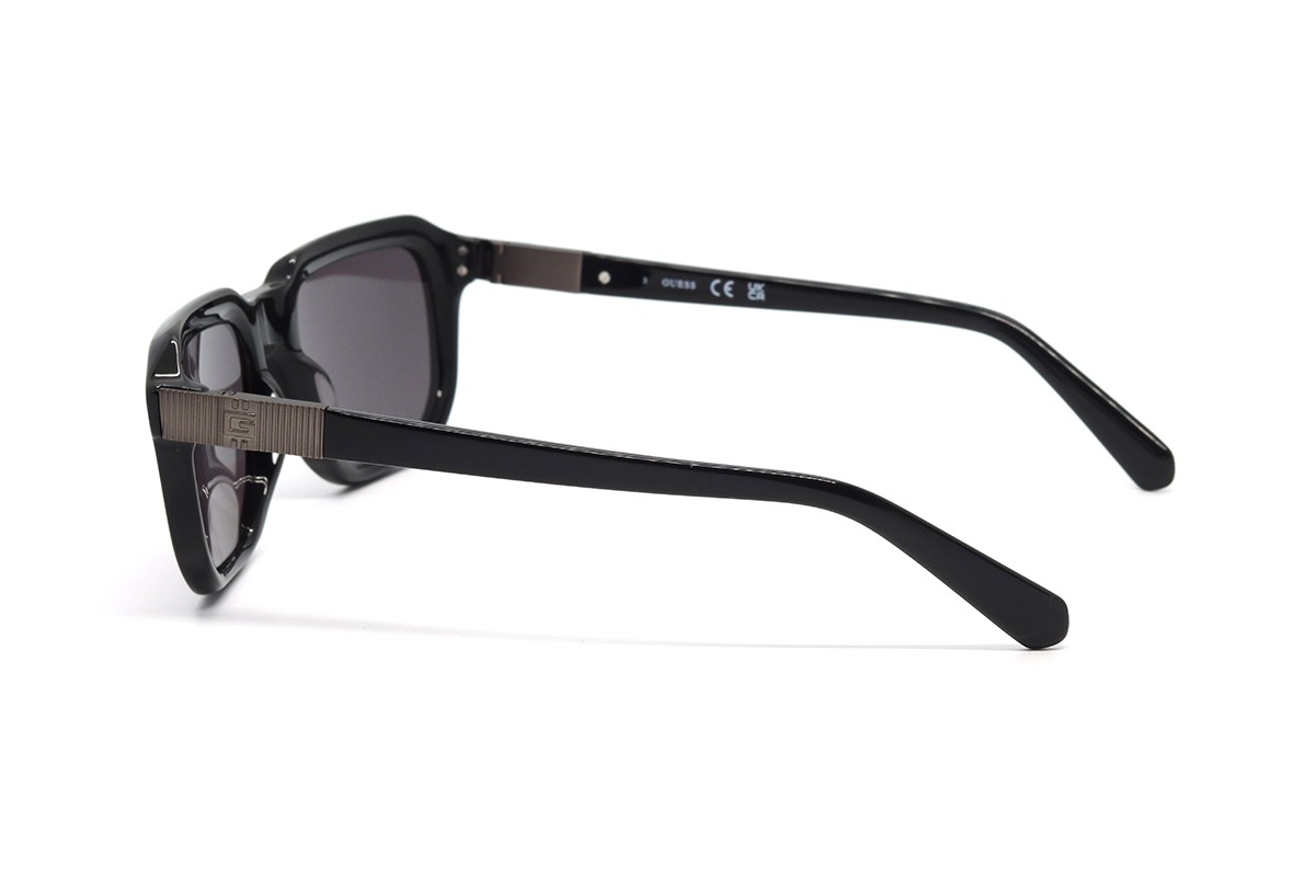 Солнцезащитные очки GUESS GU00278 01A 53 Фото №2 - linza.ua