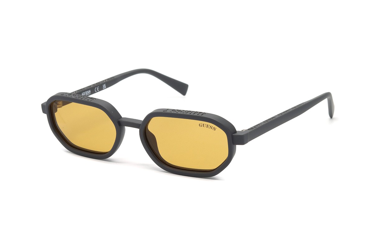 Солнцезащитные очки GUESS GU00233 20E 53 Фото №1 - linza.ua