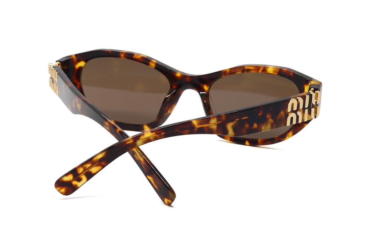 Солнцезащитные очки MU A03S 14L60M 53 Фото №2 - linza.ua