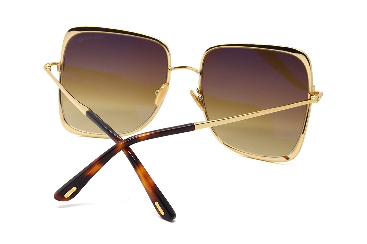 Солнцезащитные очки TOM FORD FT1319 30F 57 Фото №4 - linza.ua