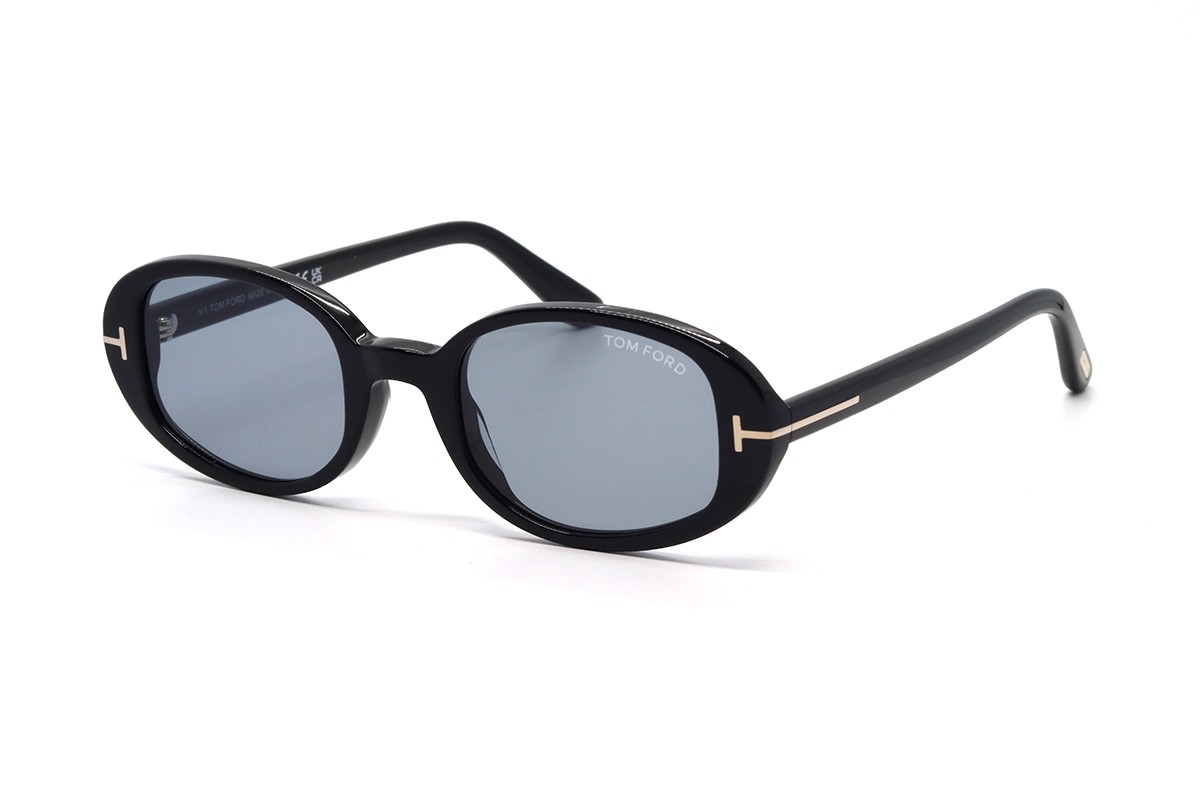 Сонцезахисні окуляри TOM FORD FT1364 01A 49 Фото №1 - linza.ua