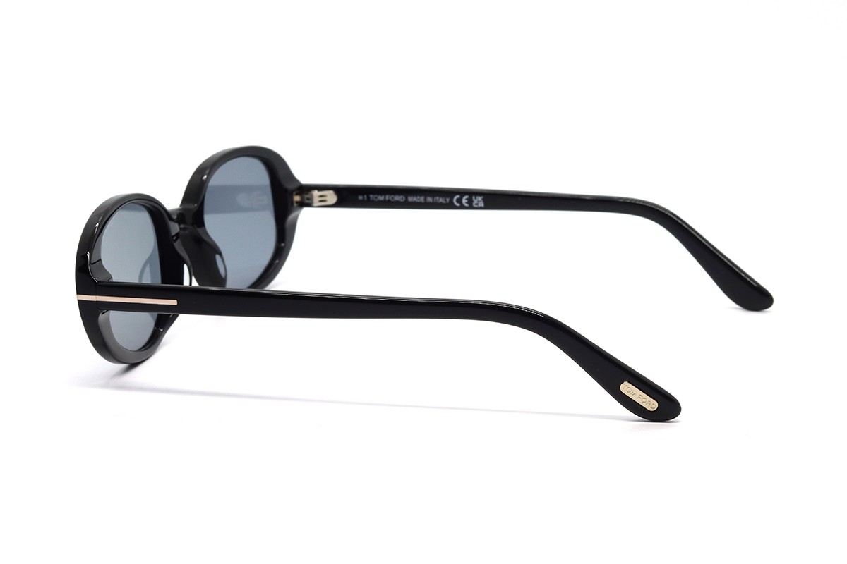 Сонцезахисні окуляри TOM FORD FT1364 01A 49 Фото №4 - linza.ua