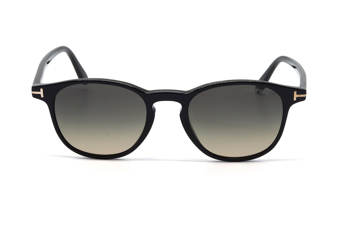 Солнцезащитные очки TOM FORD FT1302 01B 50 Фото №2 - linza.ua