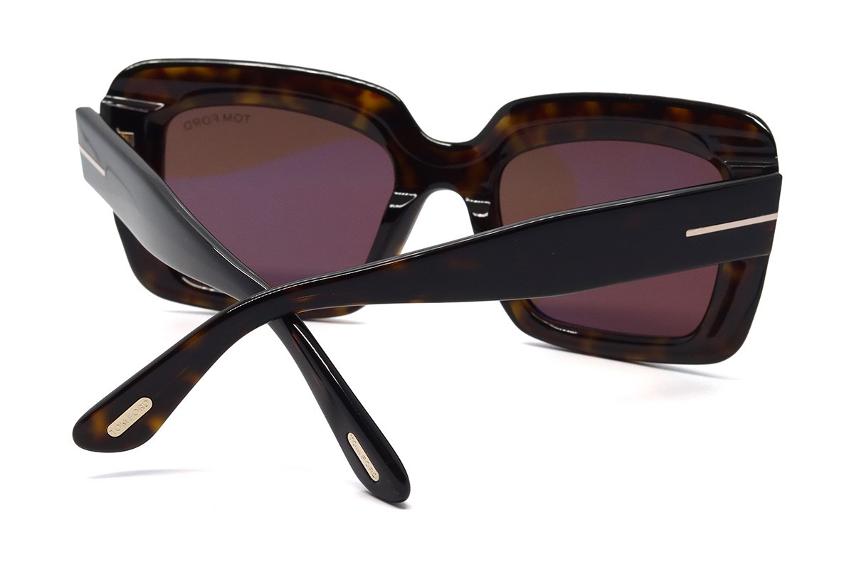 Солнцезащитные очки TOM FORD FT1318 52E 52 Фото №3 - linza.ua