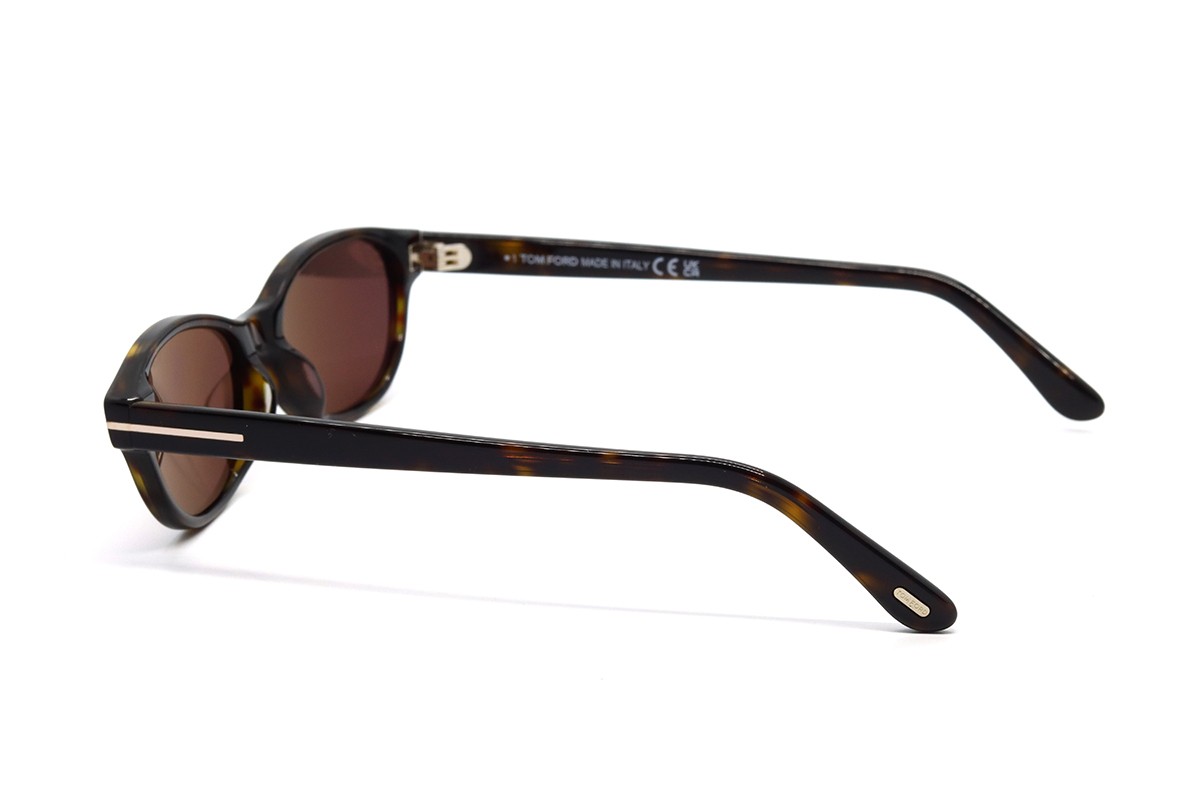 Сонцезахисні окуляри TOM FORD FT1310 52E 52 Фото №2 - linza.ua