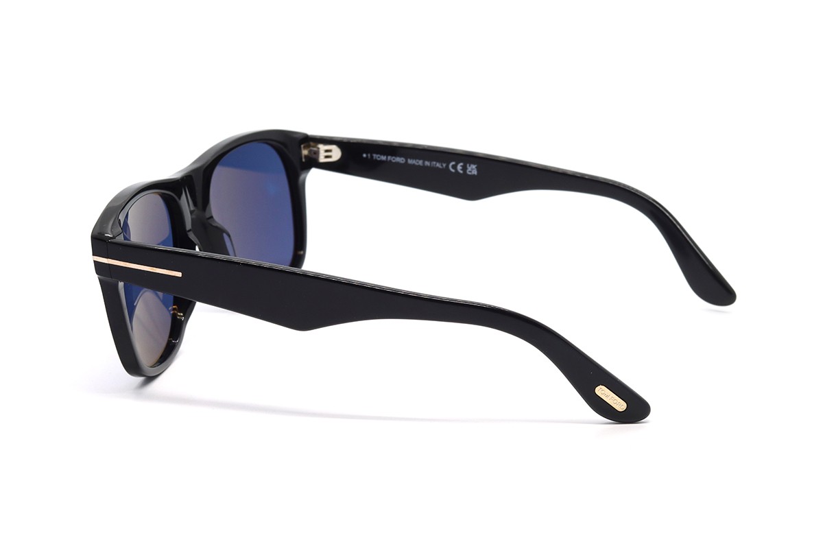 Солнцезащитные очки TOM FORD FT1284 01V 55 Фото №4 - linza.ua