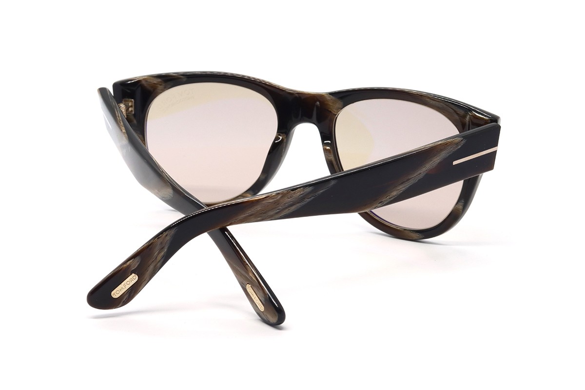 Солнцезащитные очки TOM FORD FT1305 64E 52 Фото №3 - linza.ua