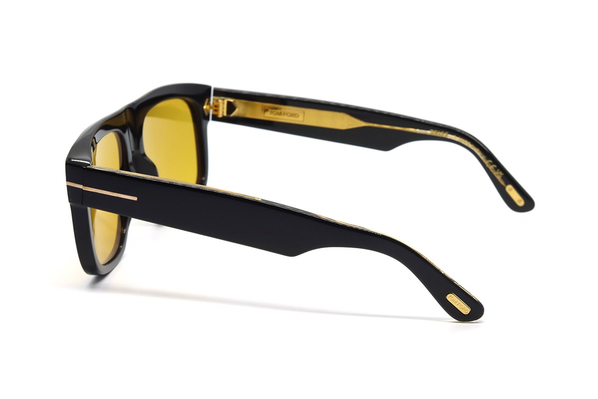 Солнцезащитные очки TOM FORD FT1201 01E 56 Фото №2 - linza.ua