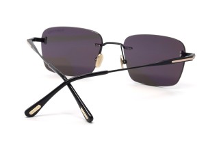 Солнцезащитные очки TOM FORD FT1354 01A 54 Фото №2 - linza.ua