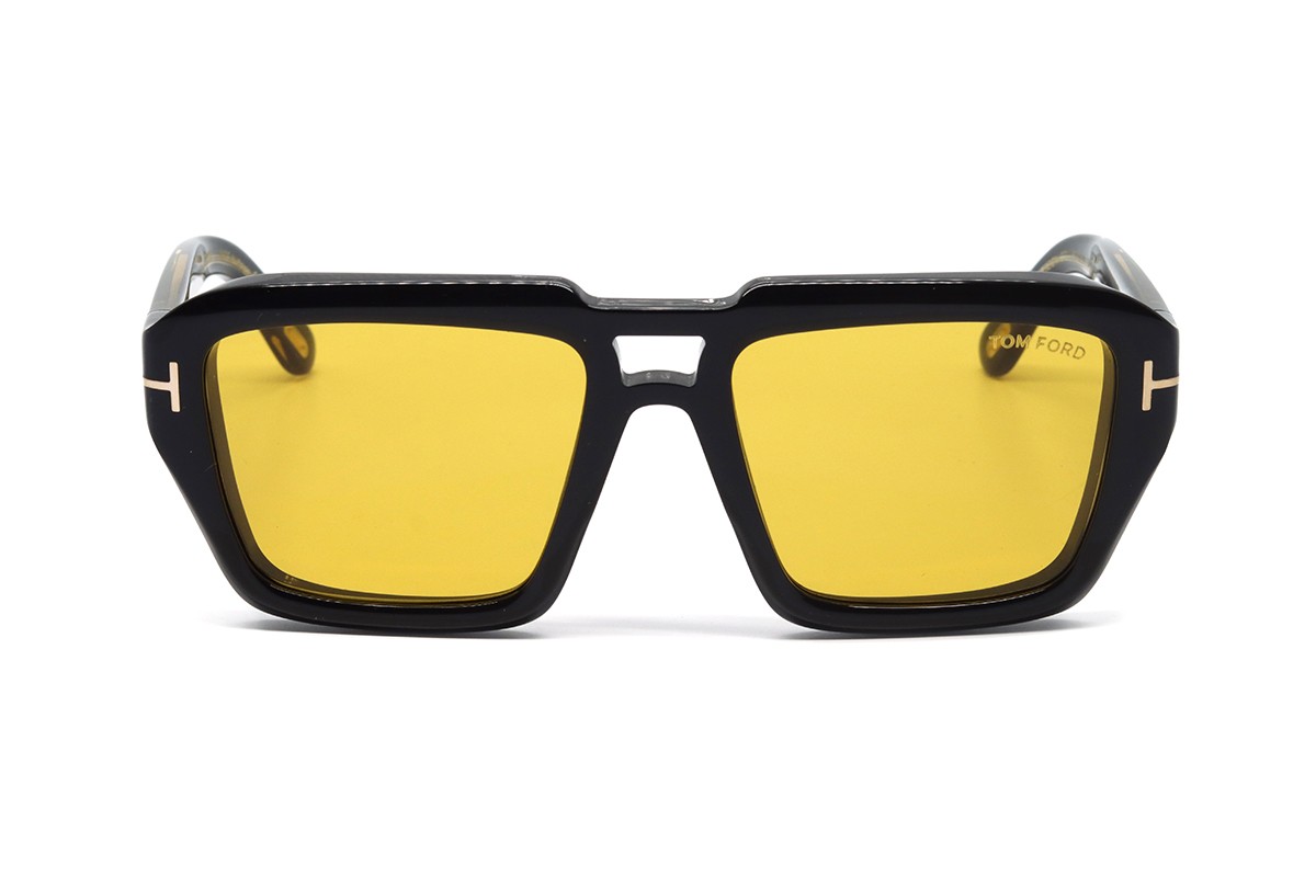 Солнцезащитные очки TOM FORD FT1202 01E 56 Фото №4 - linza.ua