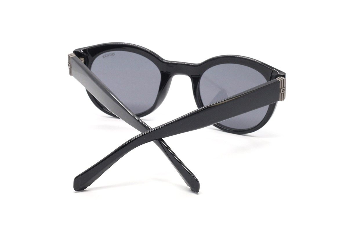 Сонцезахисні окуляри GUESS GU00298 01A 49 Фото №3 - linza.ua