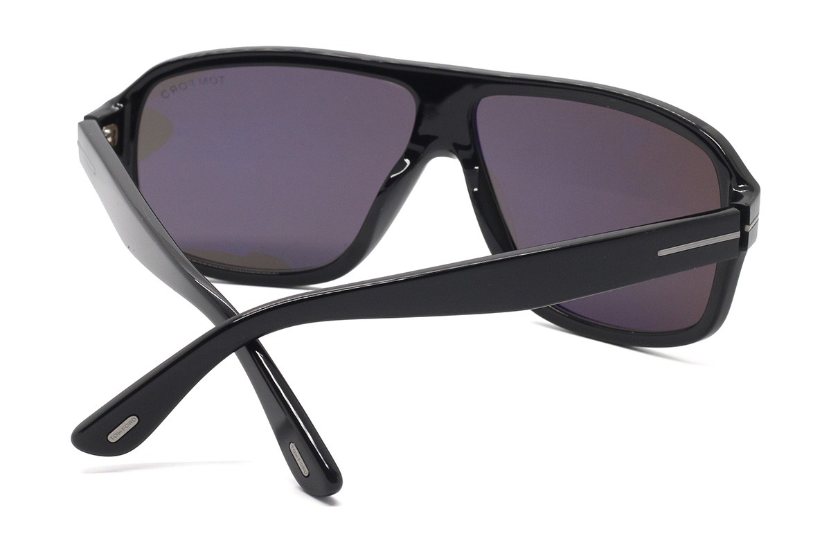 Сонцезахисні окуляри TOM FORD FT1335-N 01A 63 Фото №2 - linza.ua