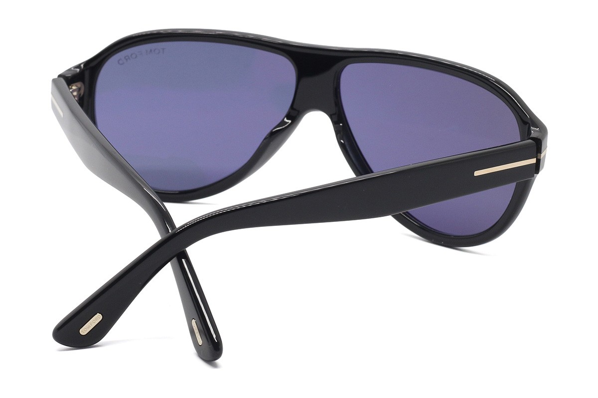 Солнцезащитные очки TOM FORD FT1336 01V 61 Фото №4 - linza.ua