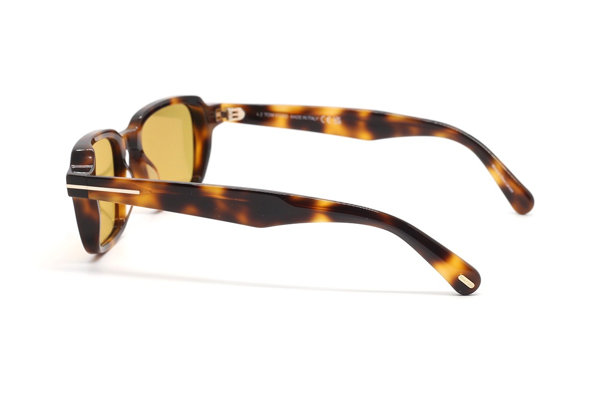 Сонцезахисні окуляри TOM FORD FT1359 53E 50 Фото №2 - linza.ua