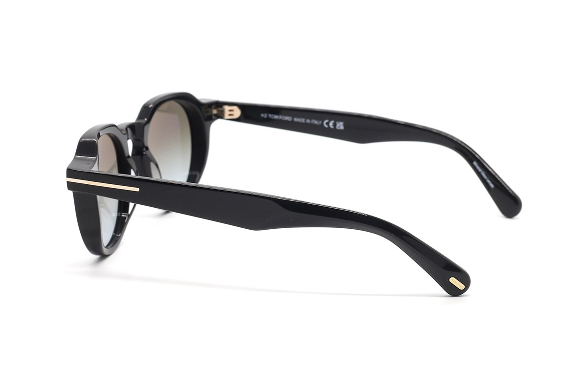 Сонцезахисні окуляри TOM FORD FT1358 01K 49 Фото №4 - linza.ua