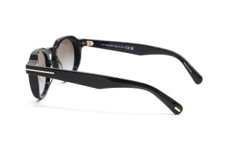 Сонцезахисні окуляри TOM FORD FT1358 01K 49 Фото №4 - linza.ua