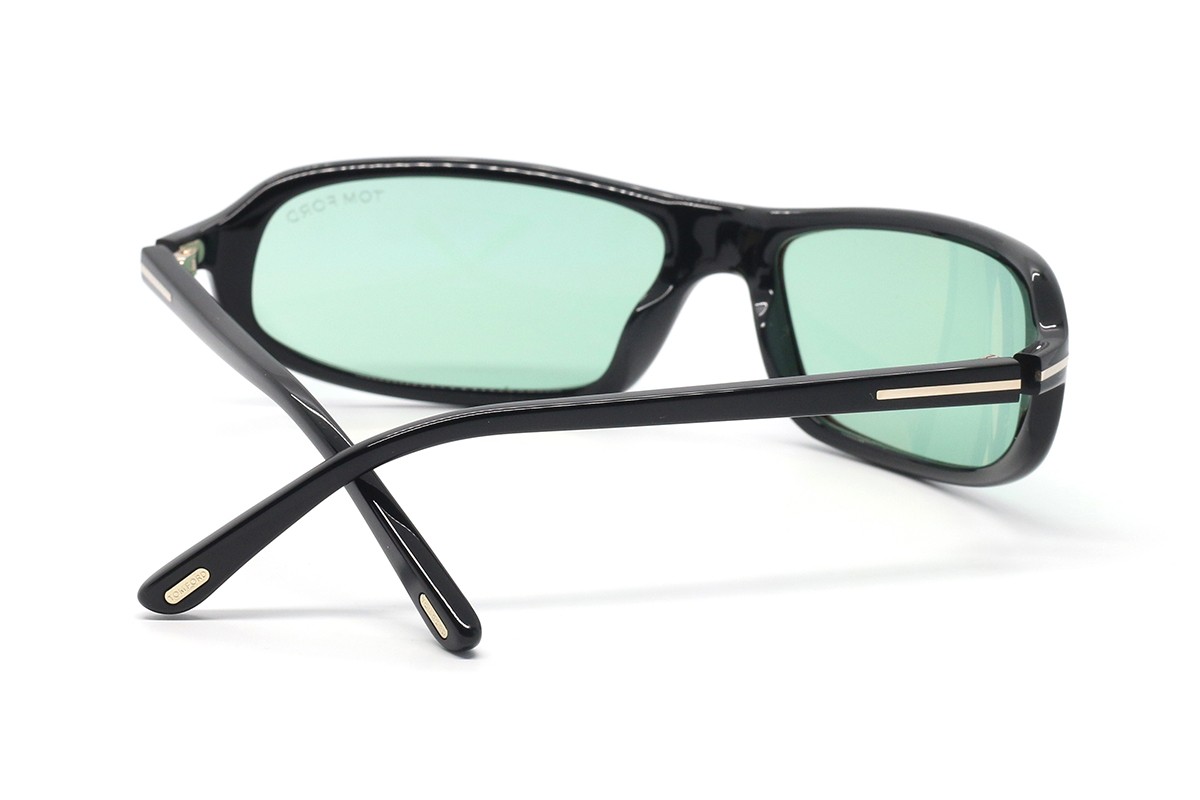 Сонцезахисні окуляри TOM FORD FT1400 01N 64 Фото №2 - linza.ua