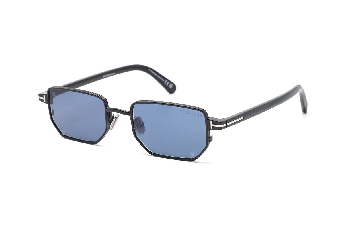 Сонцезахисні окуляри TOM FORD FT1360 01V 51 Фото №1 - linza.ua