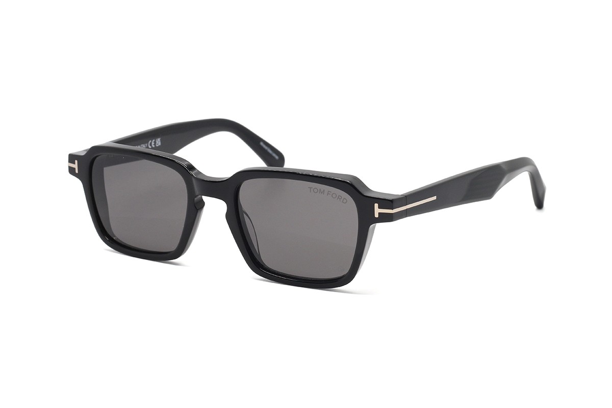 Сонцезахисні окуляри TOM FORD FT1359 01A 50 Фото №1 - linza.ua
