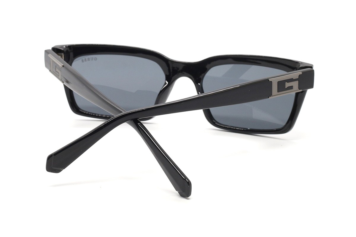 Сонцезахисні окуляри GUESS GU00300 01A 54 Фото №2 - linza.ua