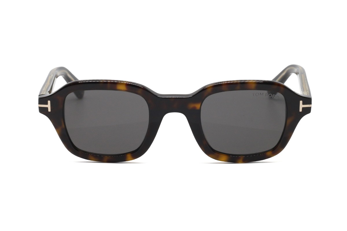 Солнцезащитные очки TOM FORD TI0021 52A 46 Фото №2 - linza.ua