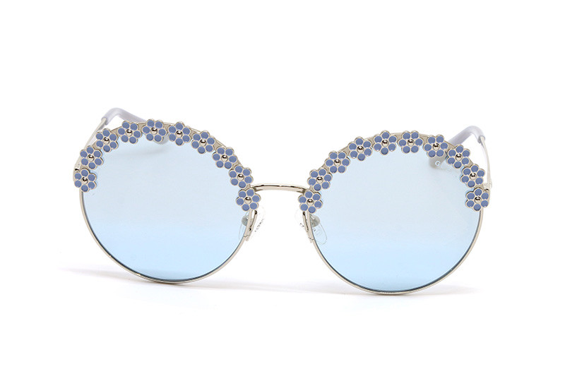 Сонцезахисні окуляри GUESS GU7587 10X 59 Фото №2 - linza.ua