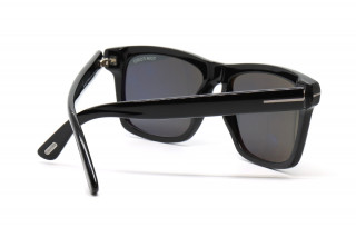 Солнцезащитные очки TOM FORD FT0906-N 01A 58 Фото №4 - linza.ua