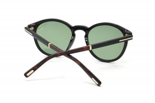 Солнцезащитные очки TOM FORD FT1021 01N 51 Фото №4 - linza.ua